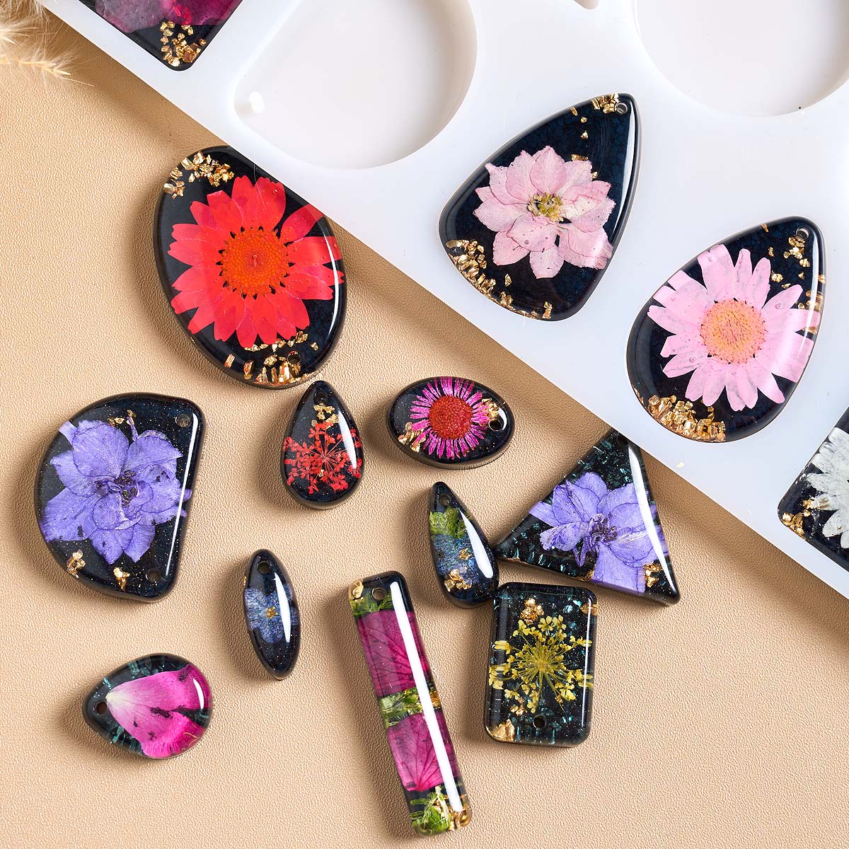 Time Stone Pendant Silicone Mo - Resin Art A Keychain recension och pris