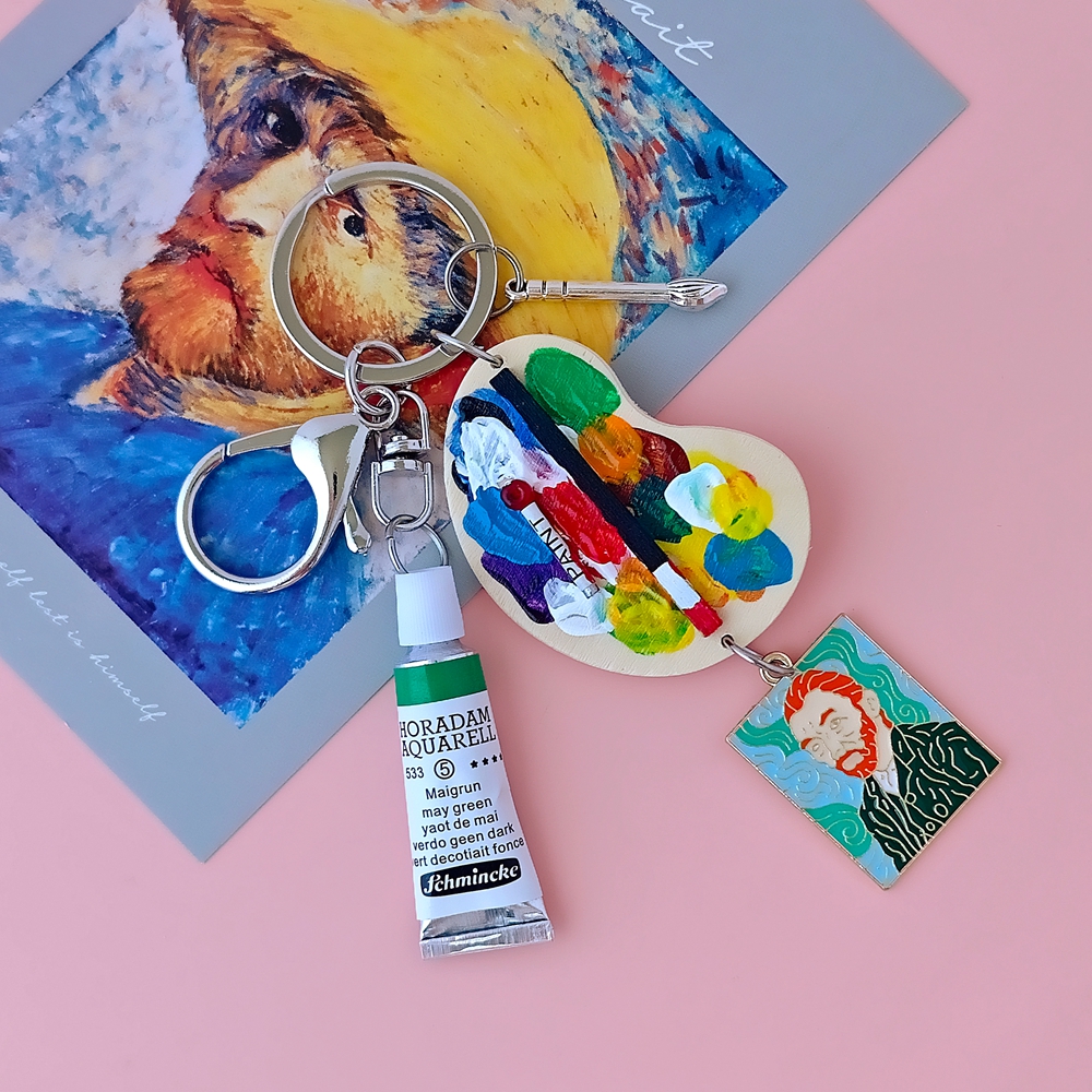 Girl with a Pearl Earring Van  - Resin Art A Keychain recension och pris