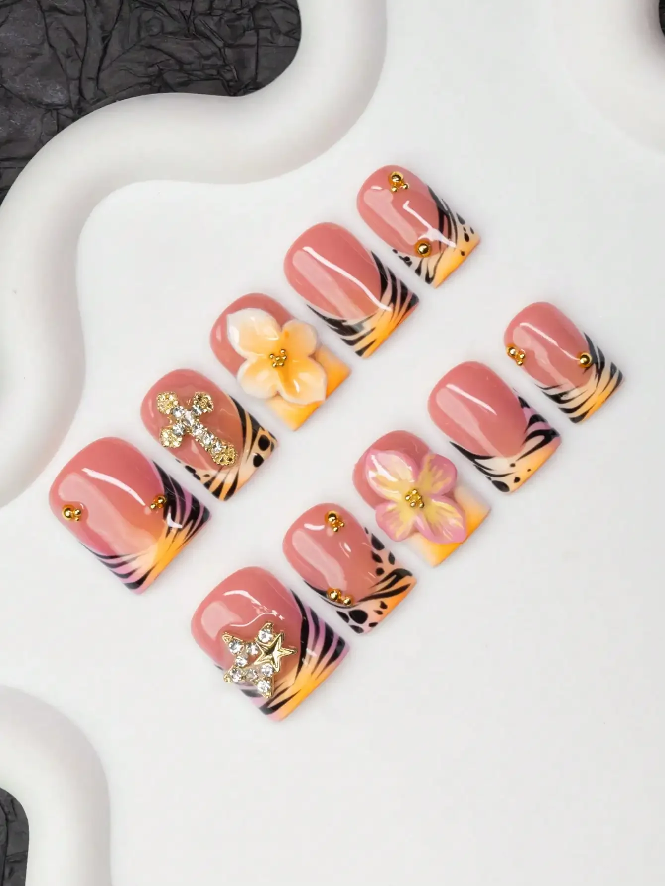 10pcs/Set Handmade Square Nail - Resin Art Flowers recension och pris