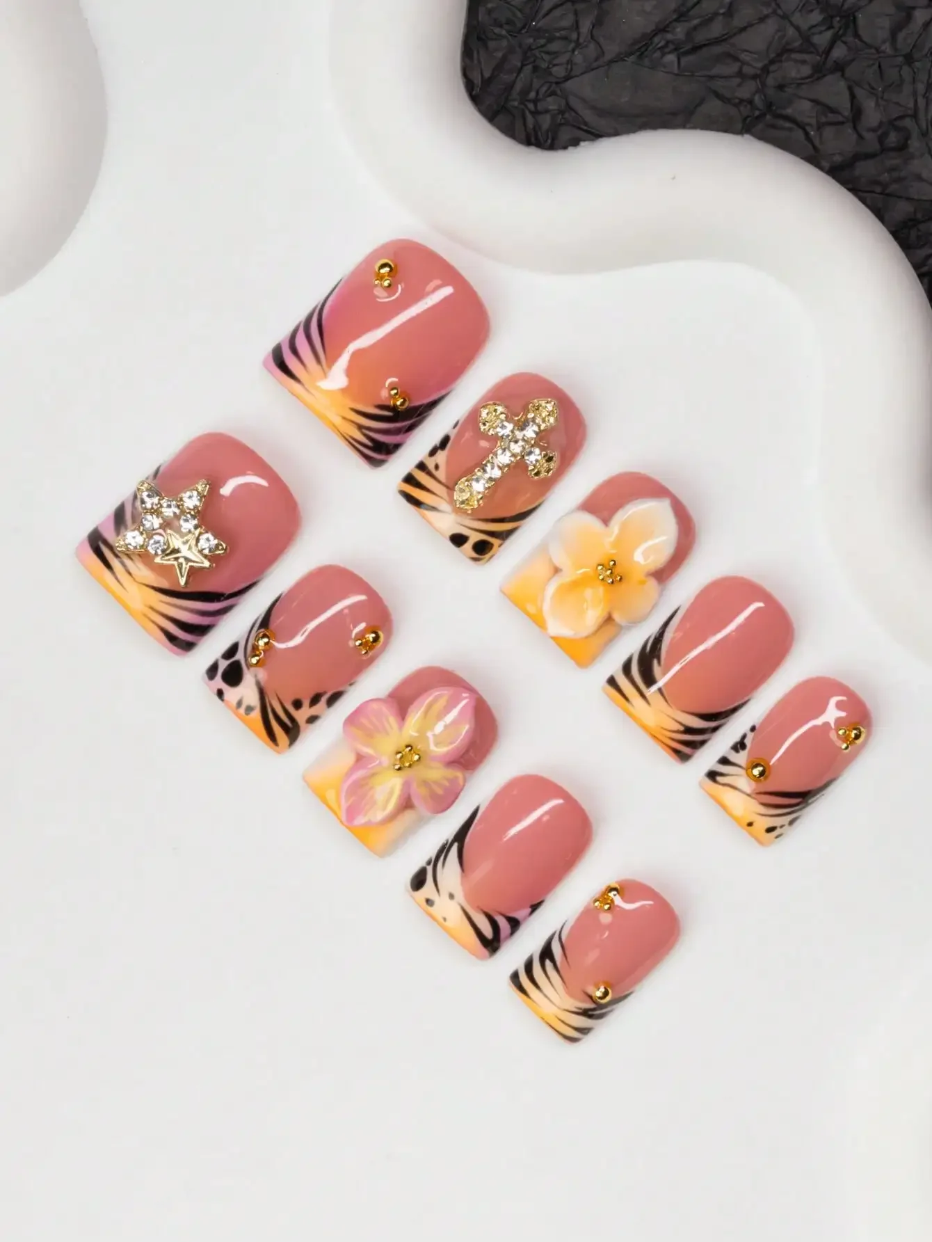 10pcs/Set Handmade Square Nail - Resin Art Flowers recension och pris